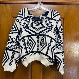 Vici cropped blue and tan sweater